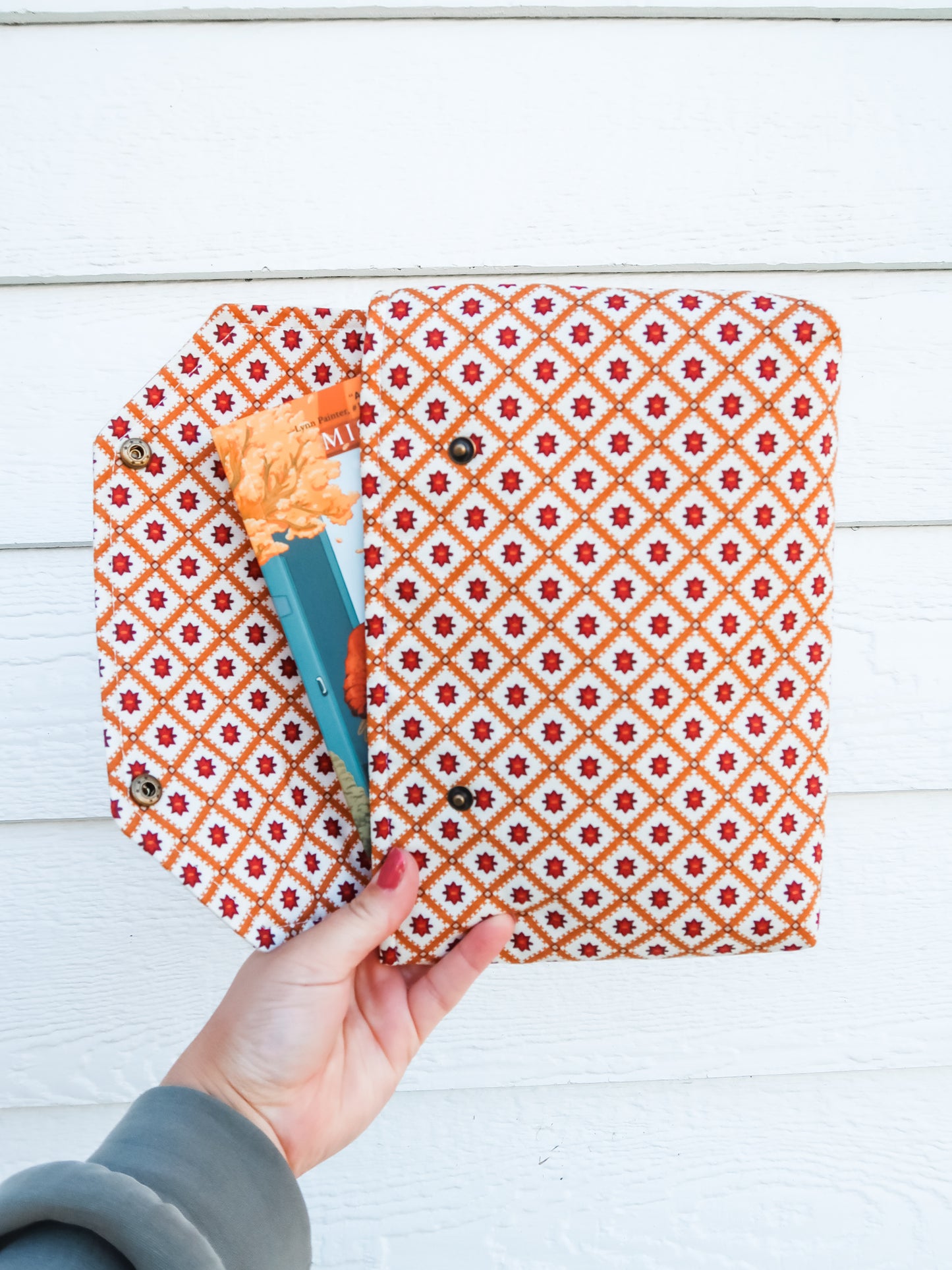 Stitched In Pieces Deluxe Double Snap Book Sleeve