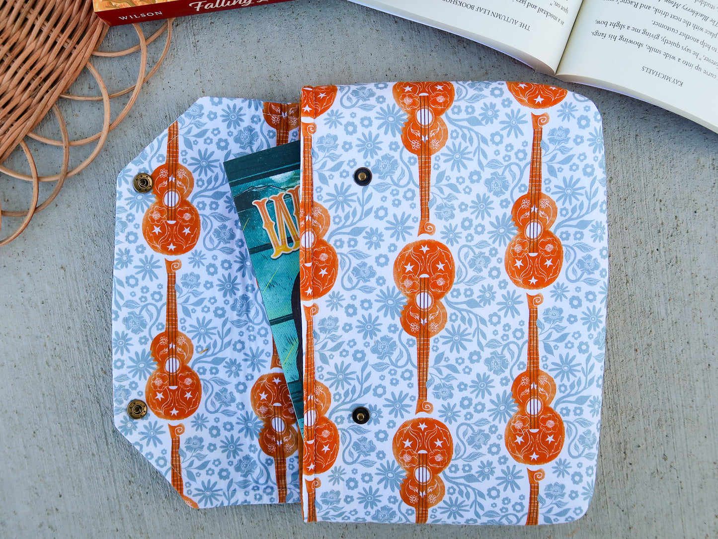 The Swift Deluxe Double Snap Book Sleeve