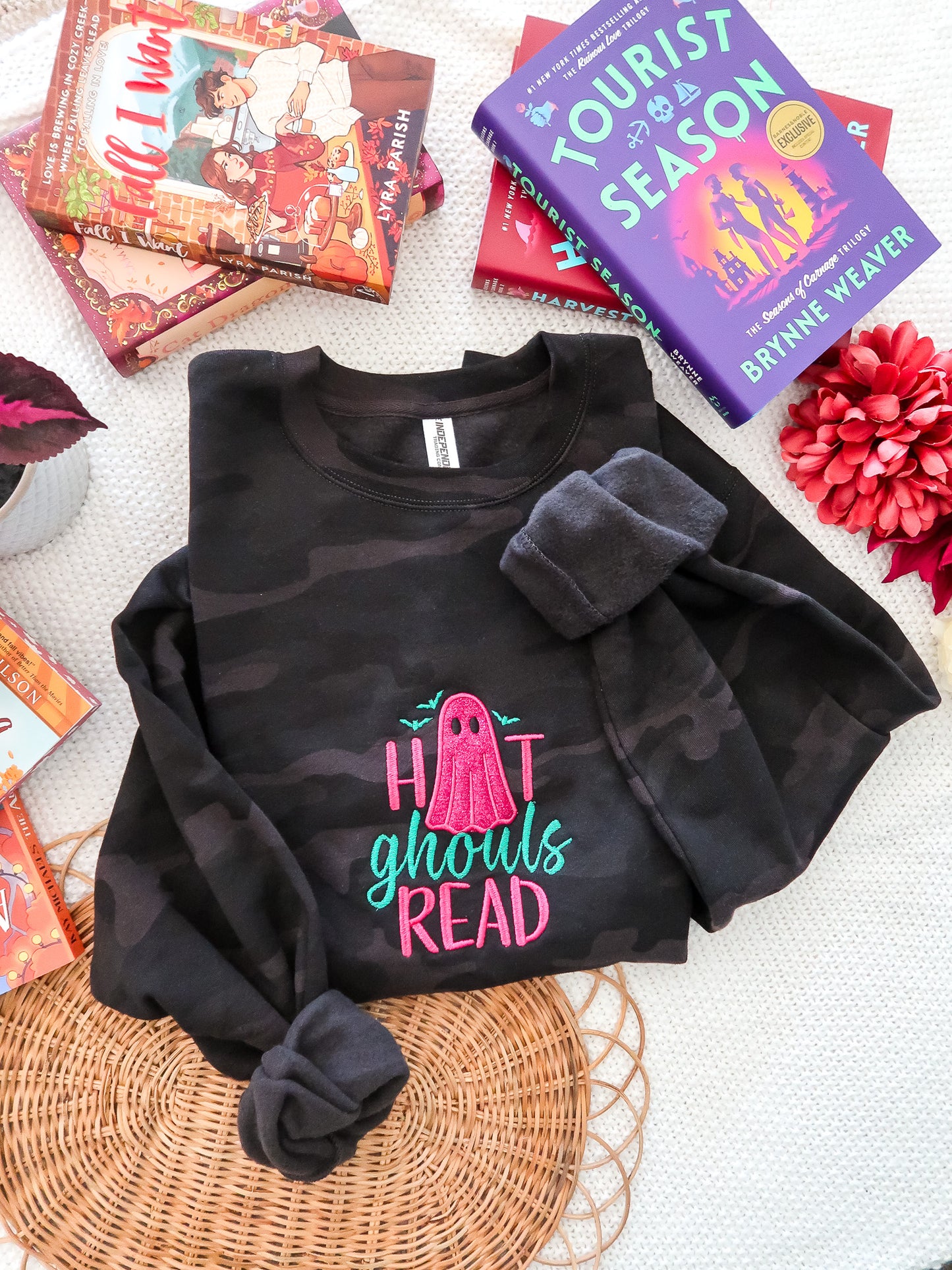 HOT GHOULS READ SWEATSHIRT