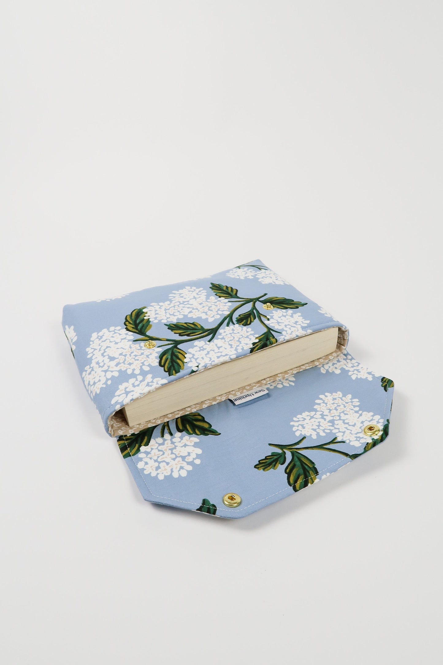 Deluxe Book Sleeve Full cover High End Custom Gift BookTok Spring Floral Designer Rifle Paper Co Fabric Hydrangea Pink Blue