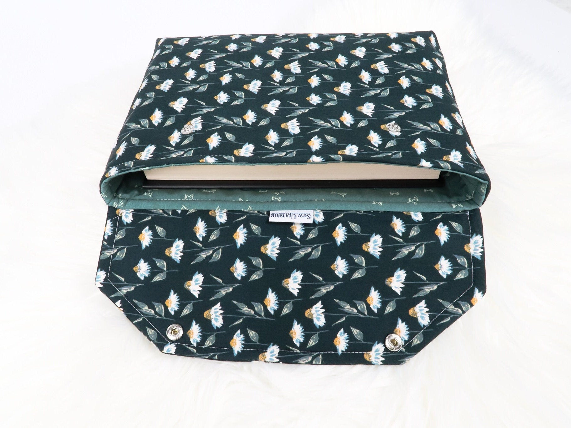 Deluxe Book Sleeve Full cover High End Custom Gift BookTok Kindle Cover Kindle Sleeve Kindle Case Book Accessory Daisy Teal Floral Gen Z