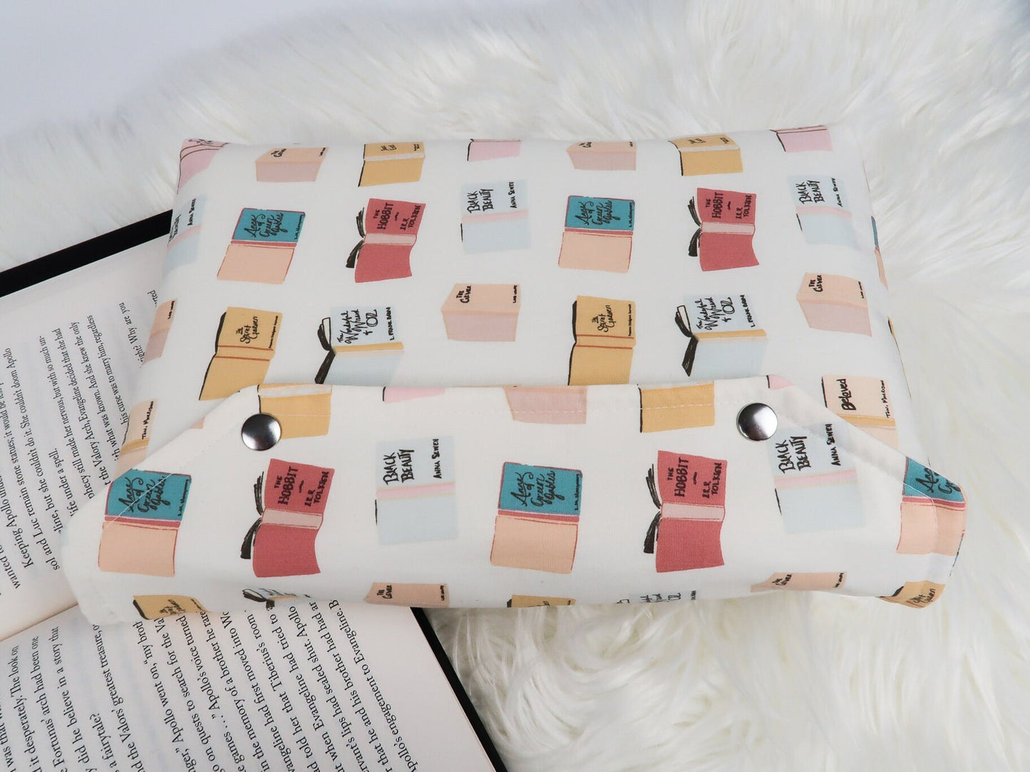 Protective Book Sleeve with Closure, envelope style kindle case with snap closure and machine washable