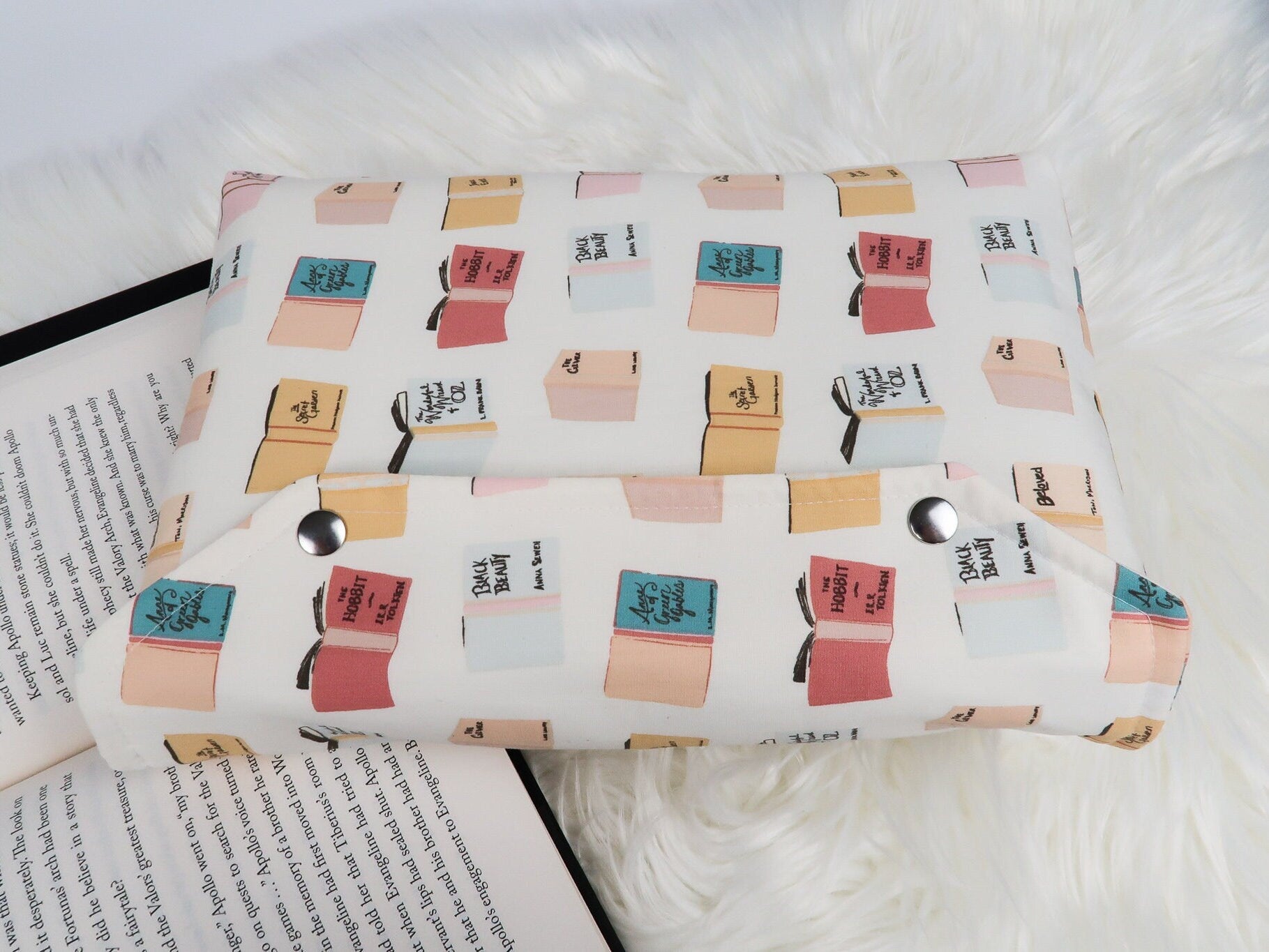 Protective Book Sleeve with Closure, envelope style kindle case with snap closure and machine washable