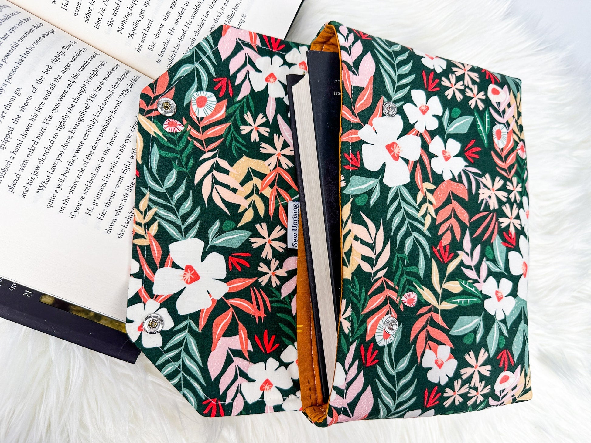 Deluxe Book Sleeve Full cover High End Custom Gift BookTok Kindle Cover Kindle Sleeve Kindle Case Book Accessory Green Spring Floral Gen Z