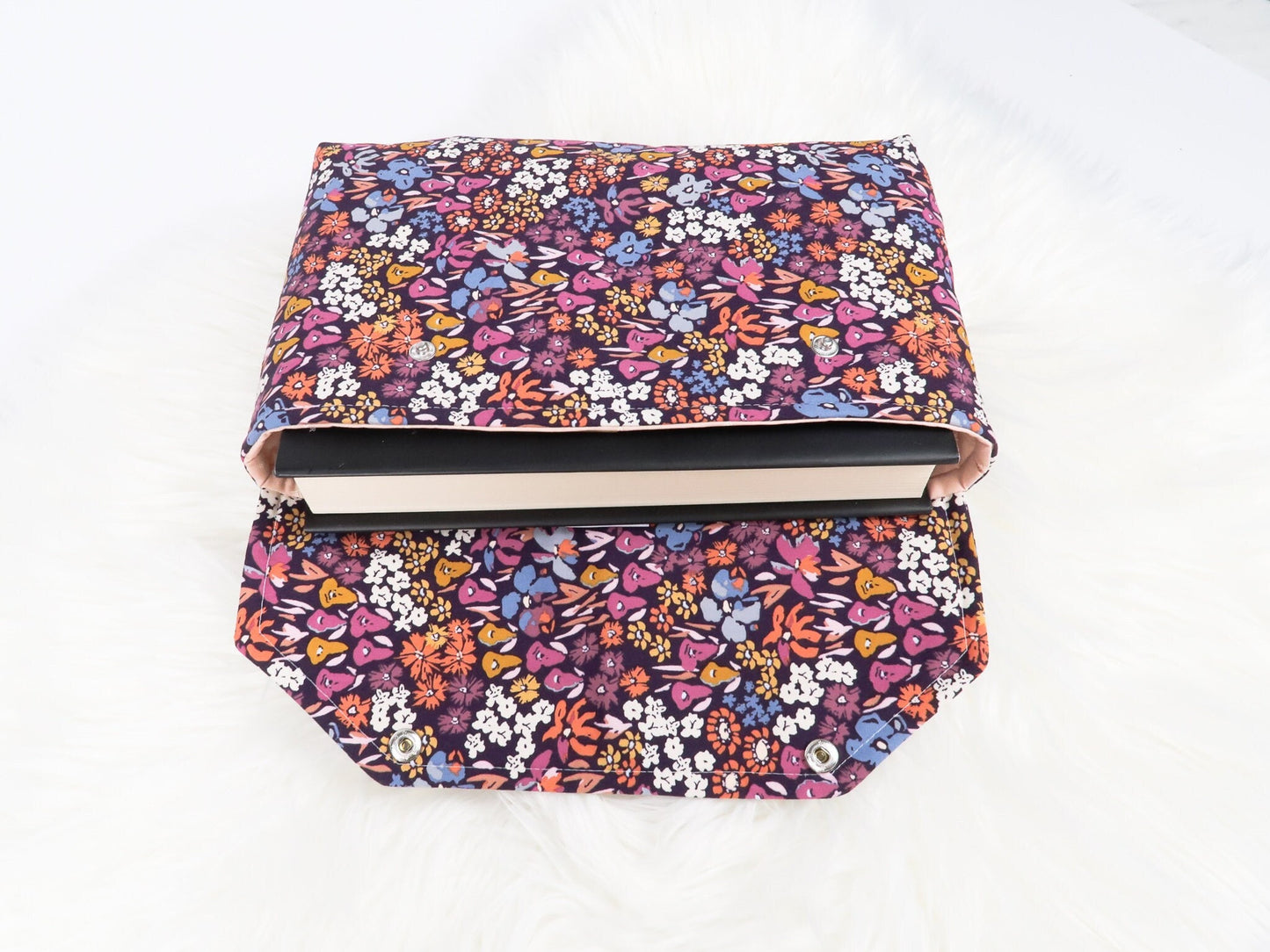 Full cover Protective Book Sleeve With Snap Closure, Purple Floral Fabric Kindle Sleeve, Padded Envelope Book Pouch Accessory Handmade Gift