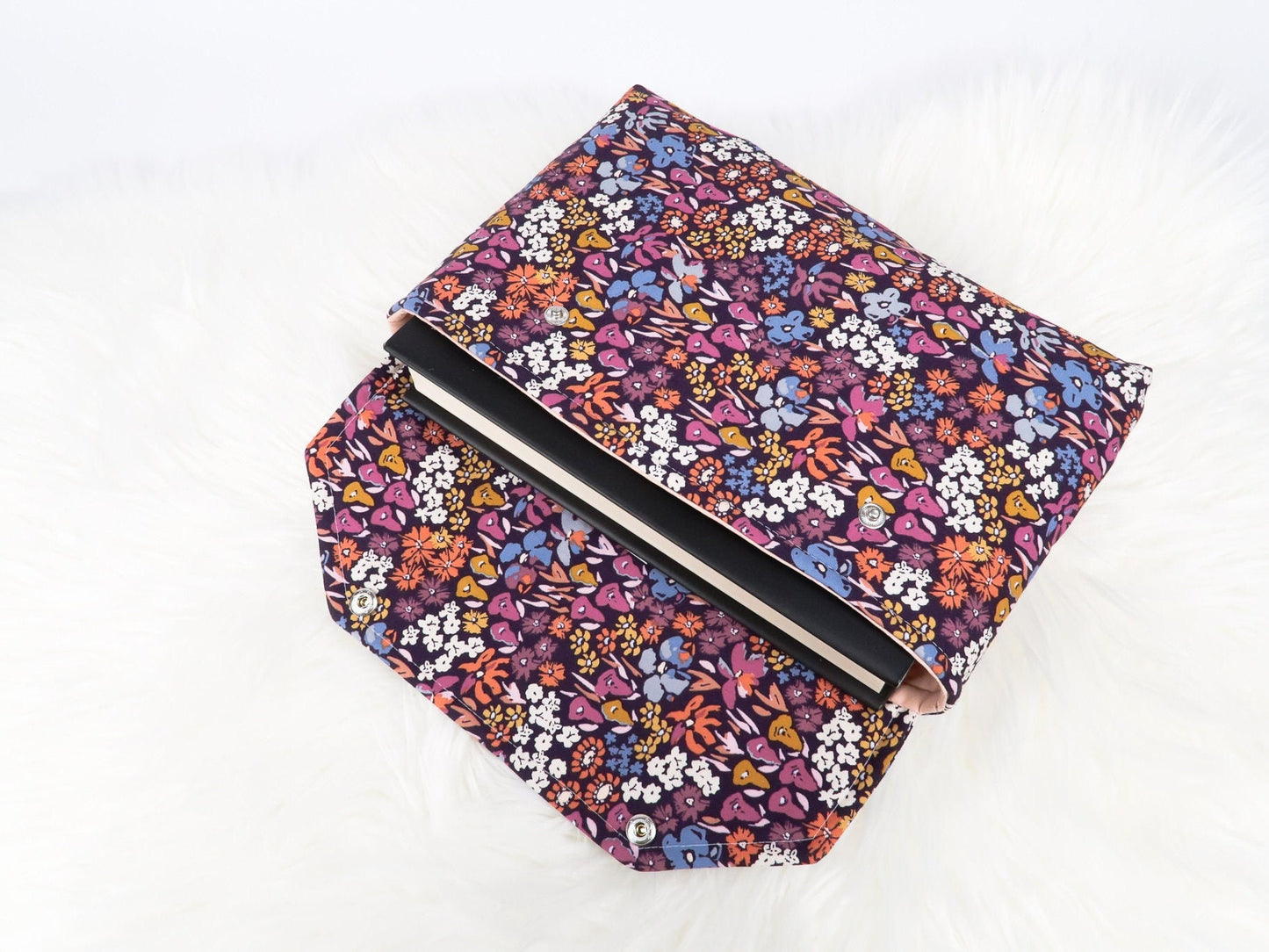 Full cover Protective Book Sleeve With Snap Closure, Purple Floral Fabric Kindle Sleeve, Padded Envelope Book Pouch Accessory Handmade Gift