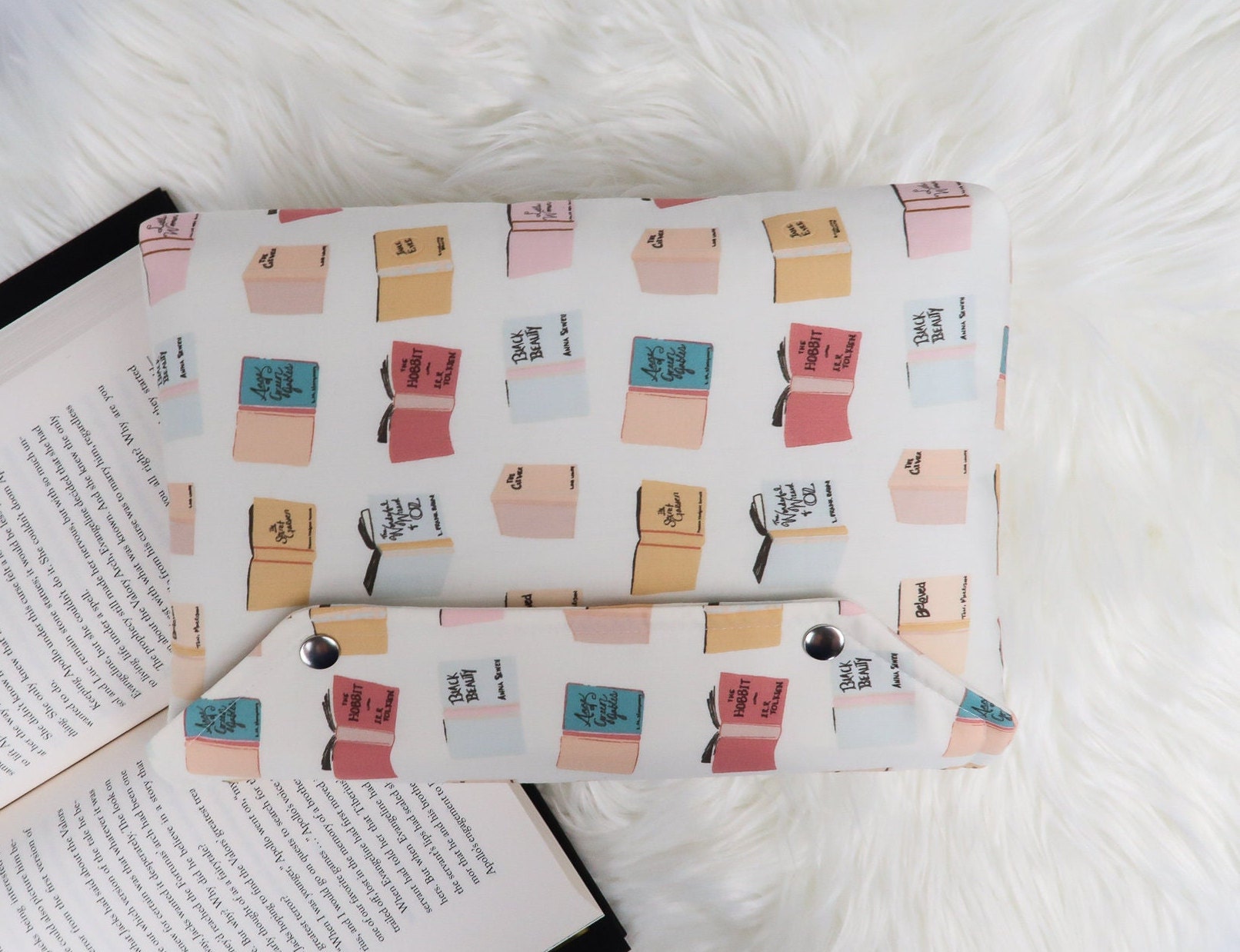 Protective Book Sleeve with Closure, envelope style kindle case with snap closure and machine washable