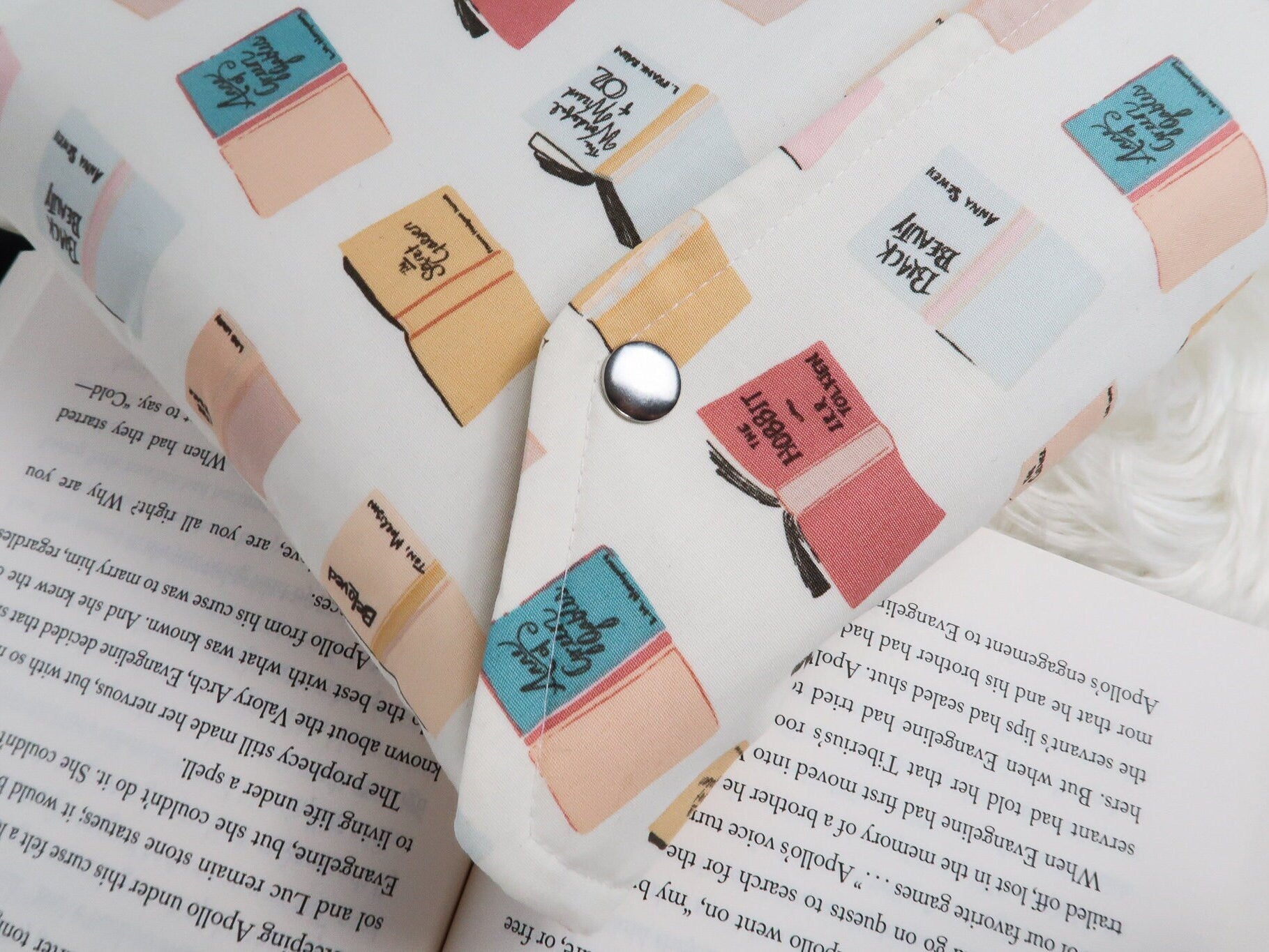 Protective Book Sleeve with Closure, envelope style kindle case with snap closure and machine washable