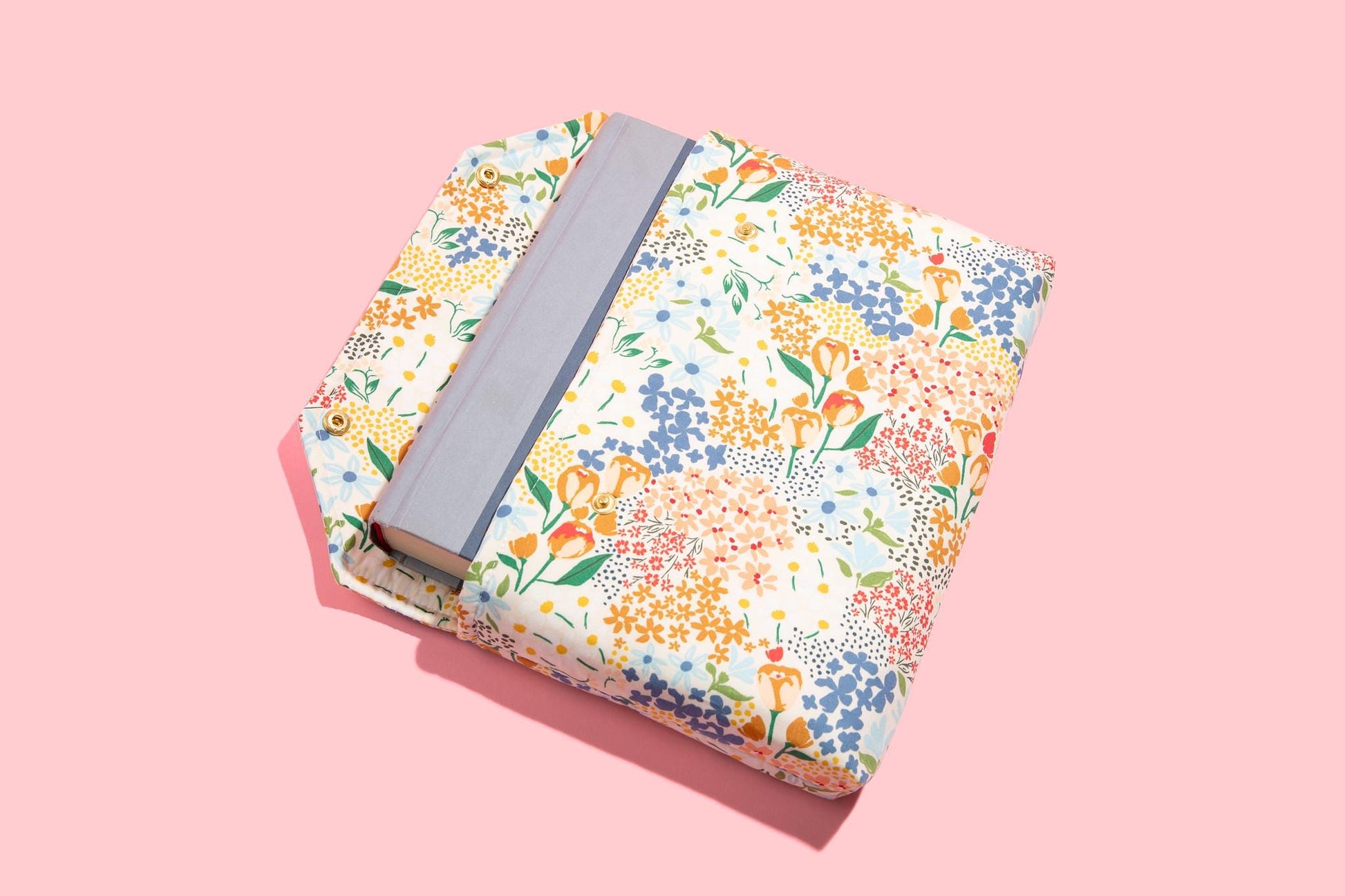 Protective Envelope Book Sleeve with Closure Deluxe Book Sleeve Full cover High End Custom Gift BookTok Floral Designer Cream Wildflower