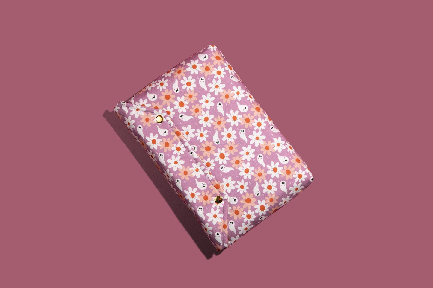 Protective envelope booksleeve with snap closure Full coverage book sleeve with padding Protective kindle case for fall halloween GHOSTIES