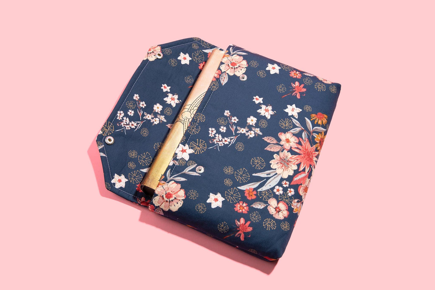 Deluxe Book Sleeve Full cover High End Custom Gift BookTok Kindle Cover Kindle Sleeve Kindle Case Book Accessory Minimal Gen Z Peach Dahlia