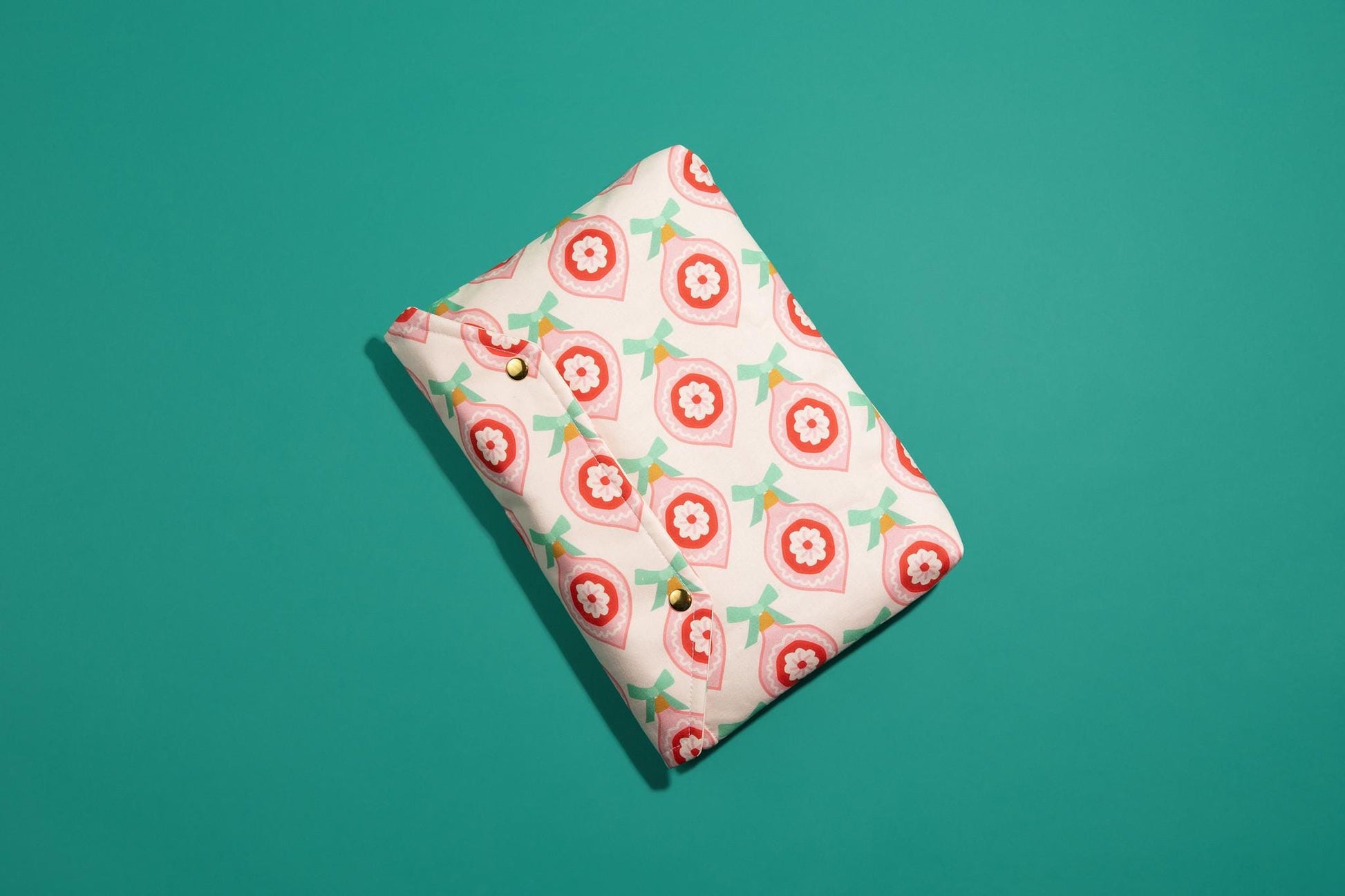 Protective envelope booksleeve with snap closure Full coverage book sleeve with padding Protective kindle case for winter ornament christmas