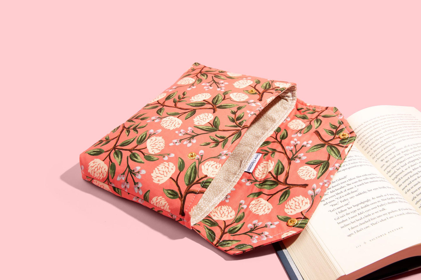 Envelope Book Sleeve with Closure Full Cover Book High End Custom Gift BookTok Floral Designer Rifle Paper Co Fabric Wildwood Peonies Pink