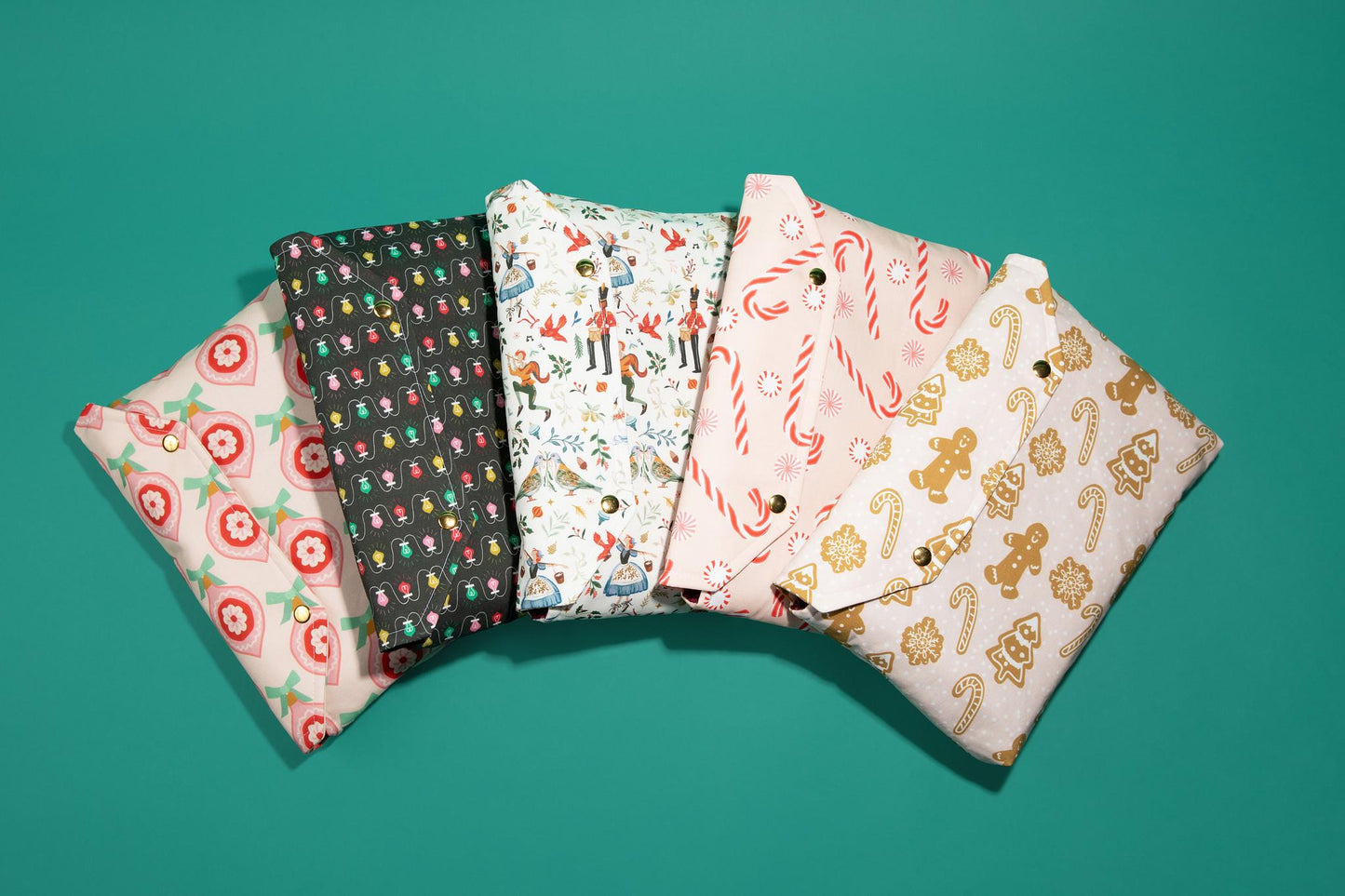 Protective envelope booksleeve with snap closure Full coverage book sleeve with padding Protective kindle case 12 days christmas nutcracker