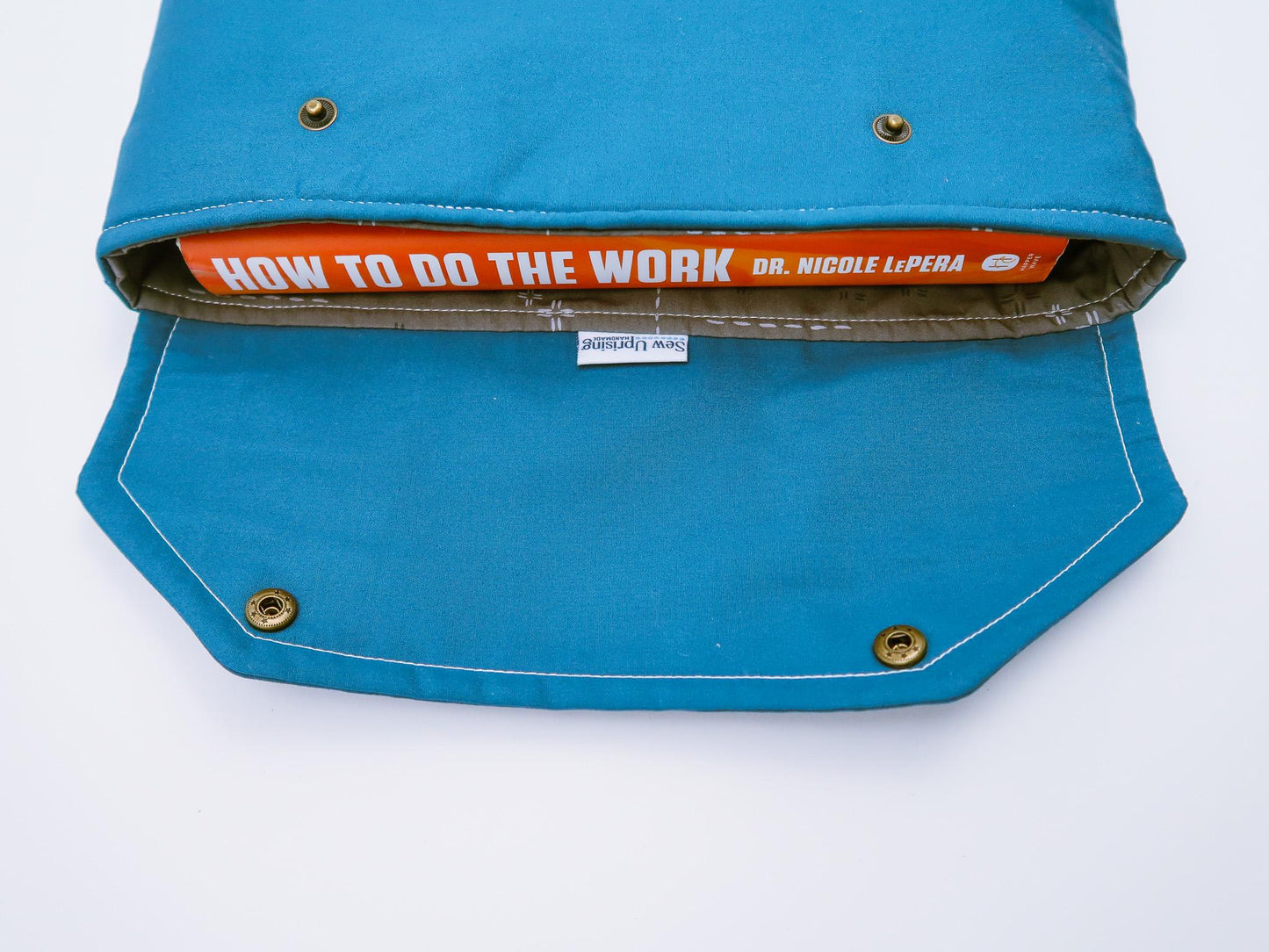 Envelope Book Sleeve with Closure Deluxe Book Sleeve Full cover High End Custom Gift BookTok Floral Designer Cream Men Protective book Lake