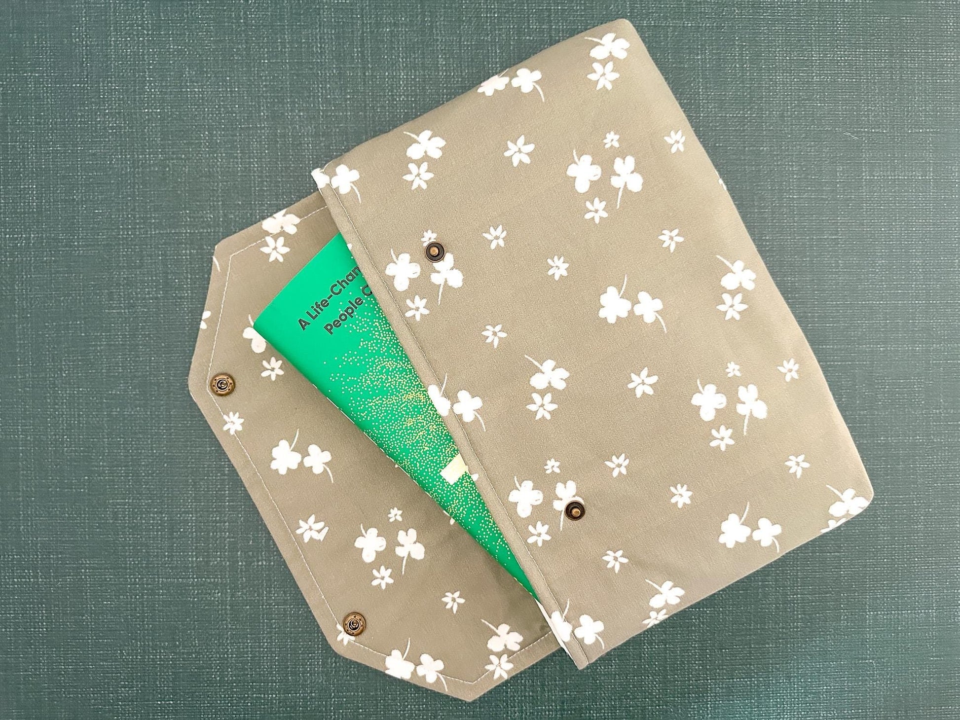 Envelope Book Sleeve with Closure Deluxe Book Sleeve Full cover High End Custom Gift BookTok Protective St Patricks Spring 2025 Book Sleeve