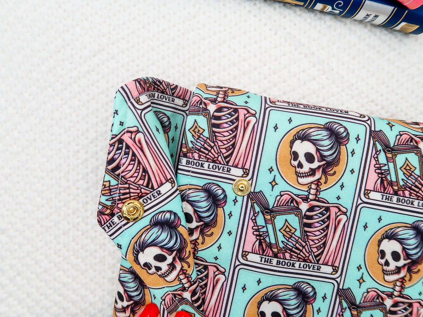 Envelope Book Sleeve with Secure Snap Closure BookSleeve Full cover High End Custom Gift BookTok Floral Designer Protective Romantasy Tarot