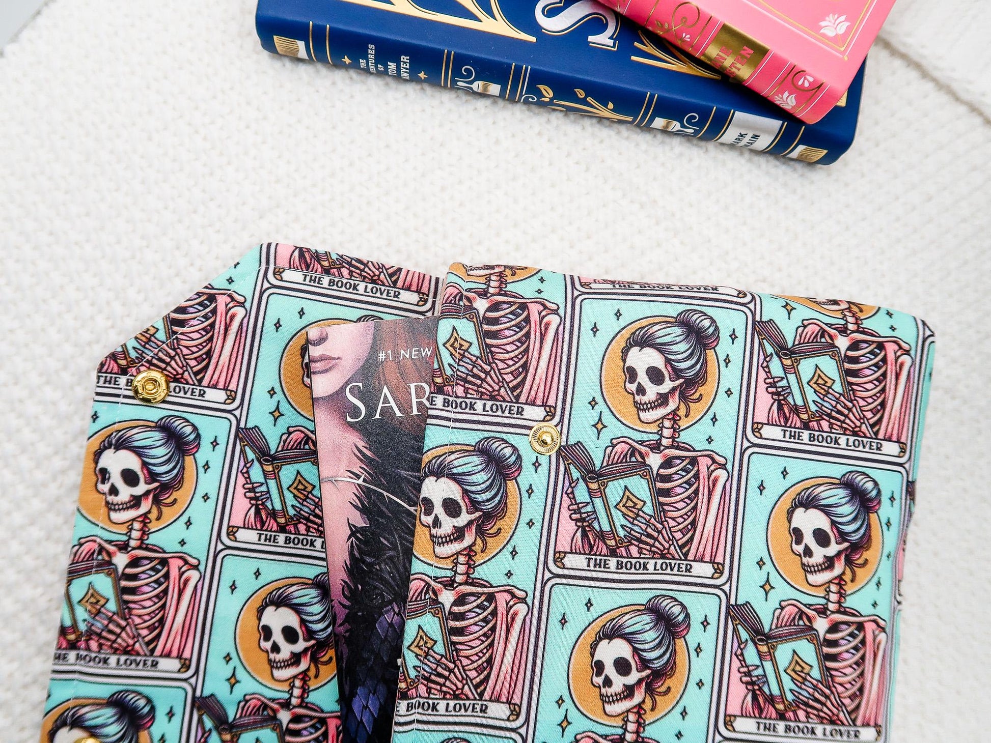 Envelope Book Sleeve with Secure Snap Closure BookSleeve Full cover High End Custom Gift BookTok Floral Designer Protective Romantasy Tarot