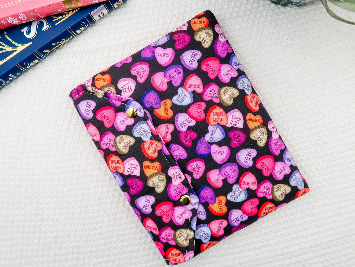 Envelope Book Sleeve with Secure Snap Closure BookSleeve Full cover High End Custom Gift BookTok Floral Designer Protective Romantasy Trope