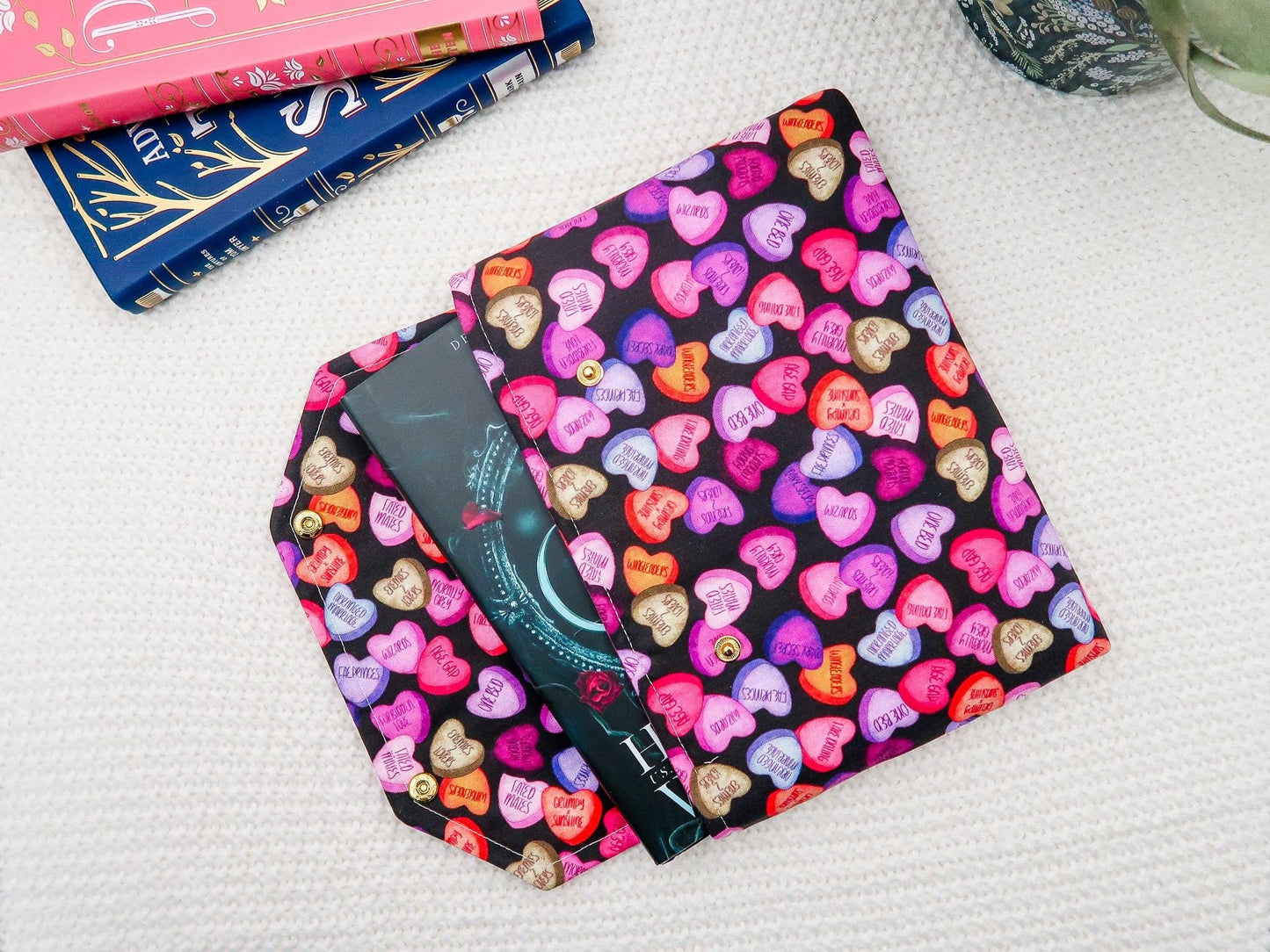 Envelope Book Sleeve with Secure Snap Closure BookSleeve Full cover High End Custom Gift BookTok Floral Designer Protective Romantasy Trope