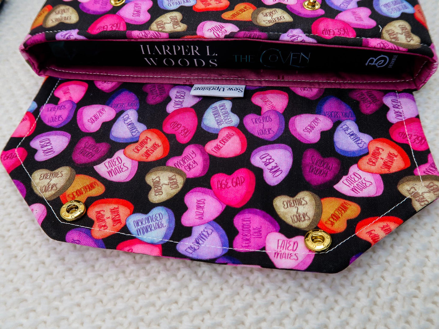 Envelope Book Sleeve with Secure Snap Closure BookSleeve Full cover High End Custom Gift BookTok Floral Designer Protective Romantasy Trope