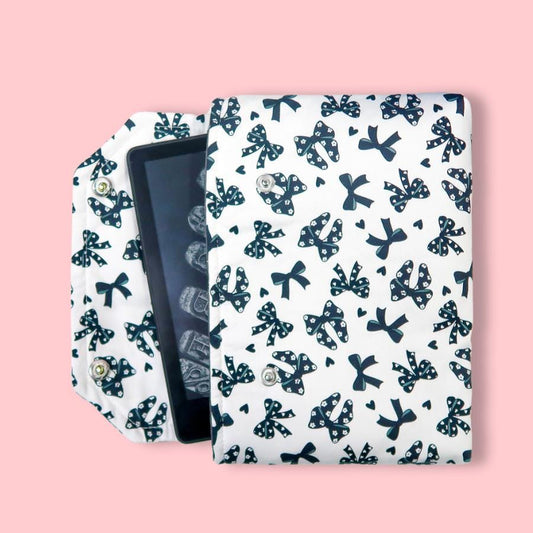 Protective padded book sleeve with secure double snap closure. Kindle Sleeve, Paperwhite, Oasis, Colorsoft, EReader Coquette black goth bow