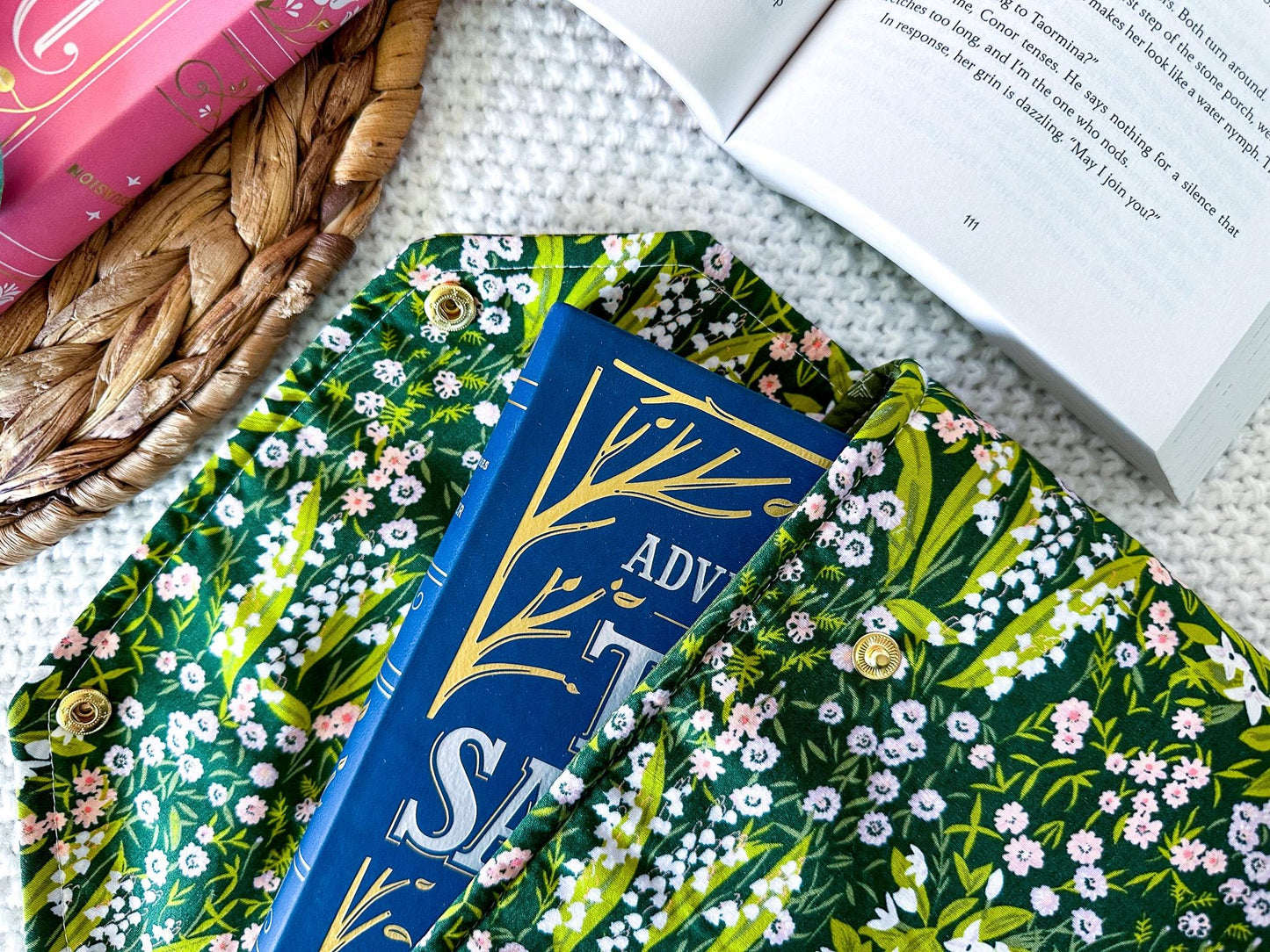 December book sleeve lily of the valley birth flower floral book sleeve, kindle case protective padded snap closure for travel, protection