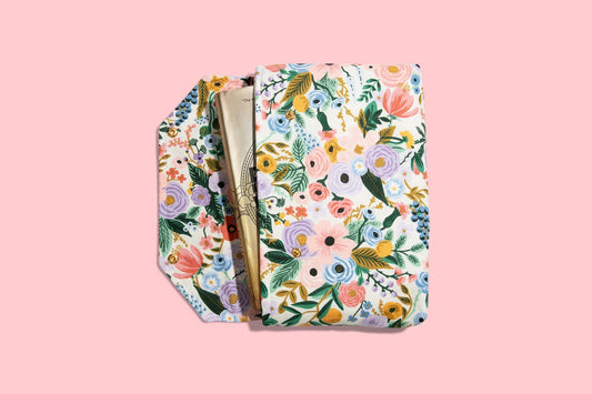 Envelope Book Sleeve with SNAP Closure Deluxe Book Sleeve Full Cover Kindle Booktok Rifle Paper Company garden party classic preppy - PASTEL