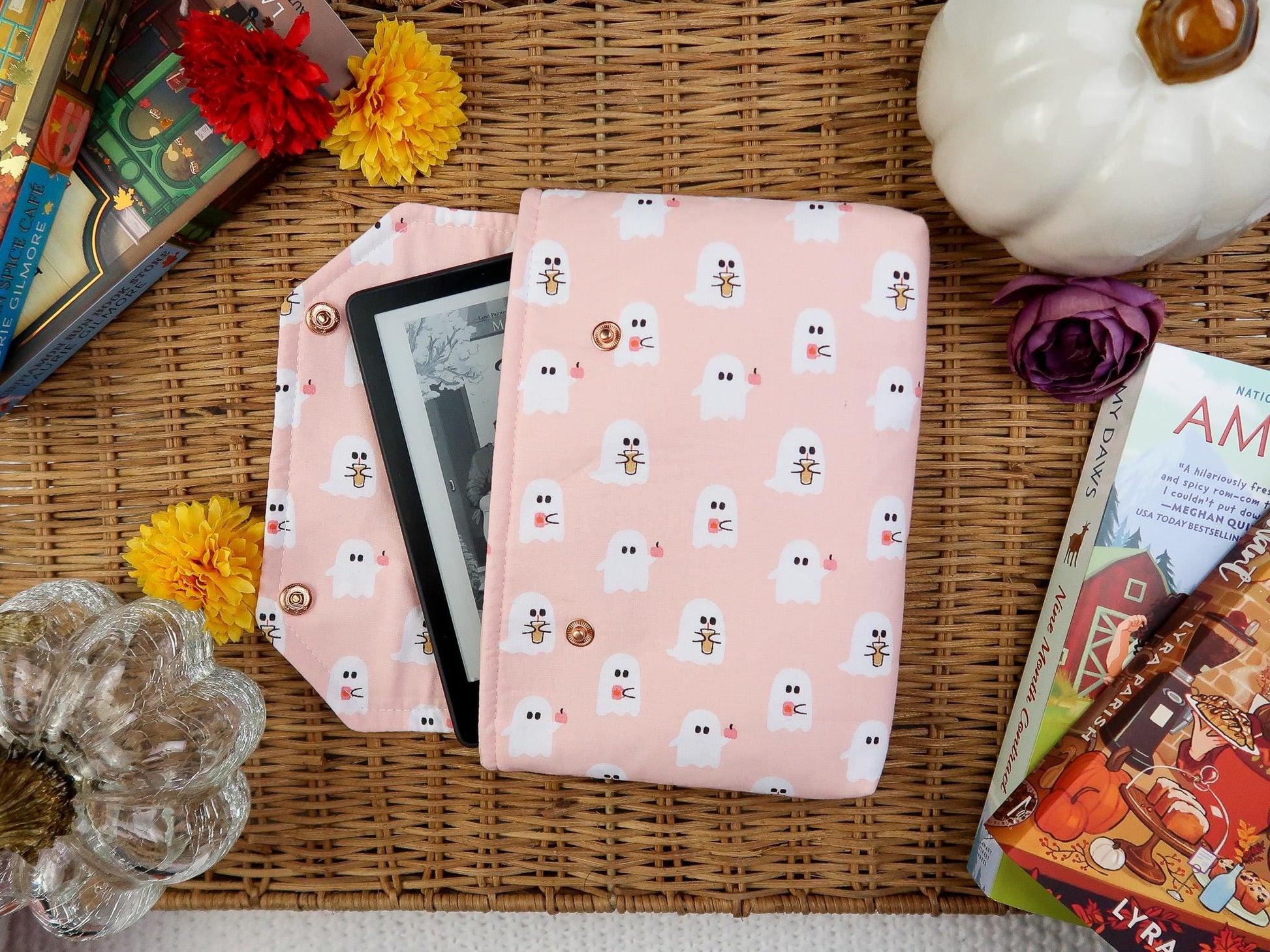Protective envelope booksleeve snap closure Full coverage book sleeve padding Protective kindle case for fall halloween Pink ghost Coffee